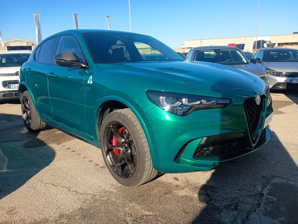 Alfa Romeo Stelvio 2.9 Bi-Turbo V6 520 CV AT8 Q4 Quadrifoglio