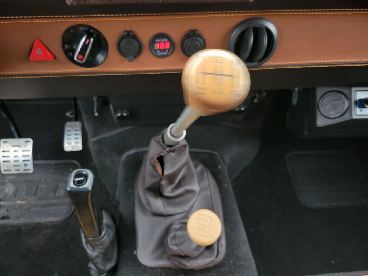 Land Rover Defender 90 turbodiesel Hard-top