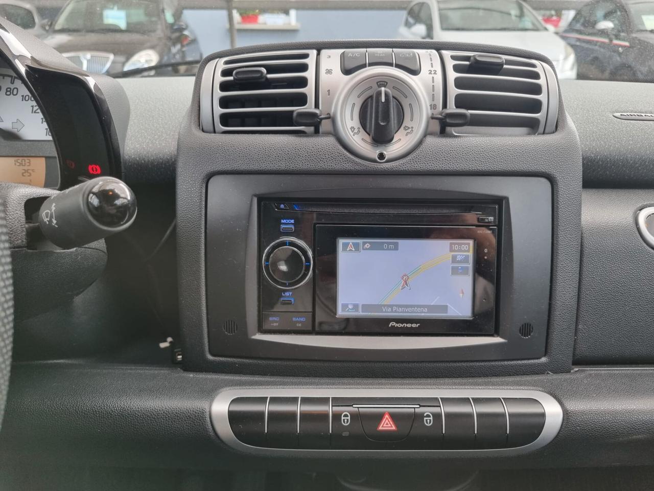 Smart ForTwo 1000 52 kW coupé passion