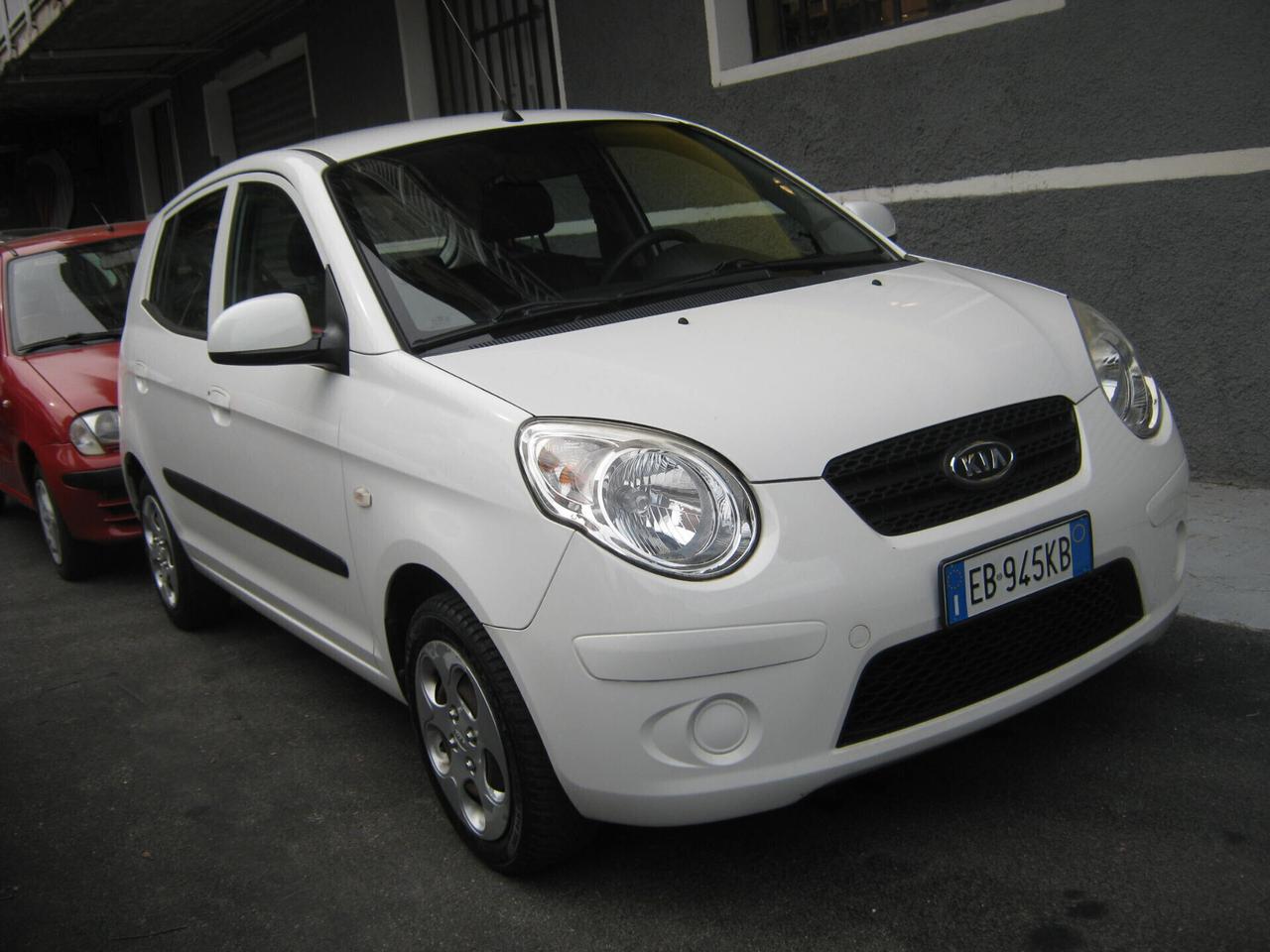 Kia Picanto 1.0 AUTOEMILIA