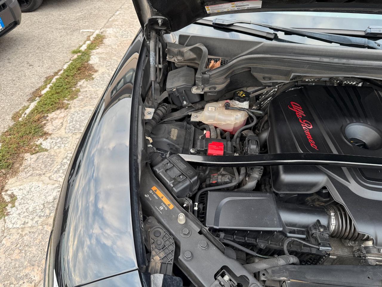 Alfa Romeo Stelvio 2.2 Turbodiesel 210 CV AT8 Q4 SPORT-TECH