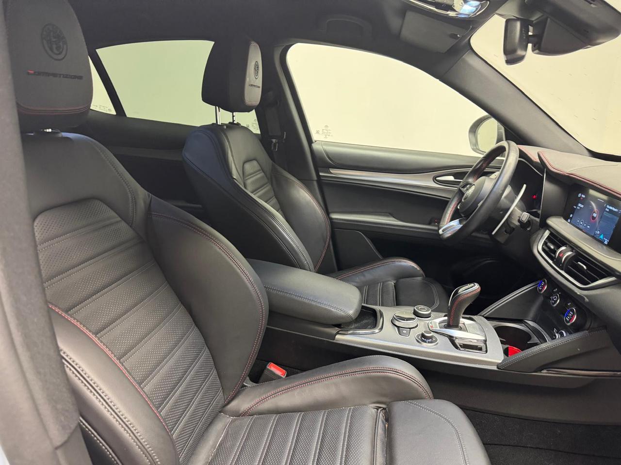 ALFA ROMEO Stelvio - Stelvio 2.2 t Competizione Q4 210cv auto