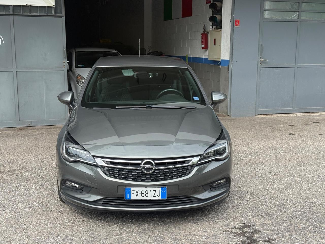 Opel Astra 1.6 CDTi 136CV Start&Stop 5 porte Innovation