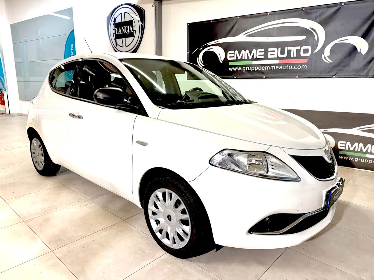 Lancia Ypsilon 1.2 69 CV 5 porte Gold