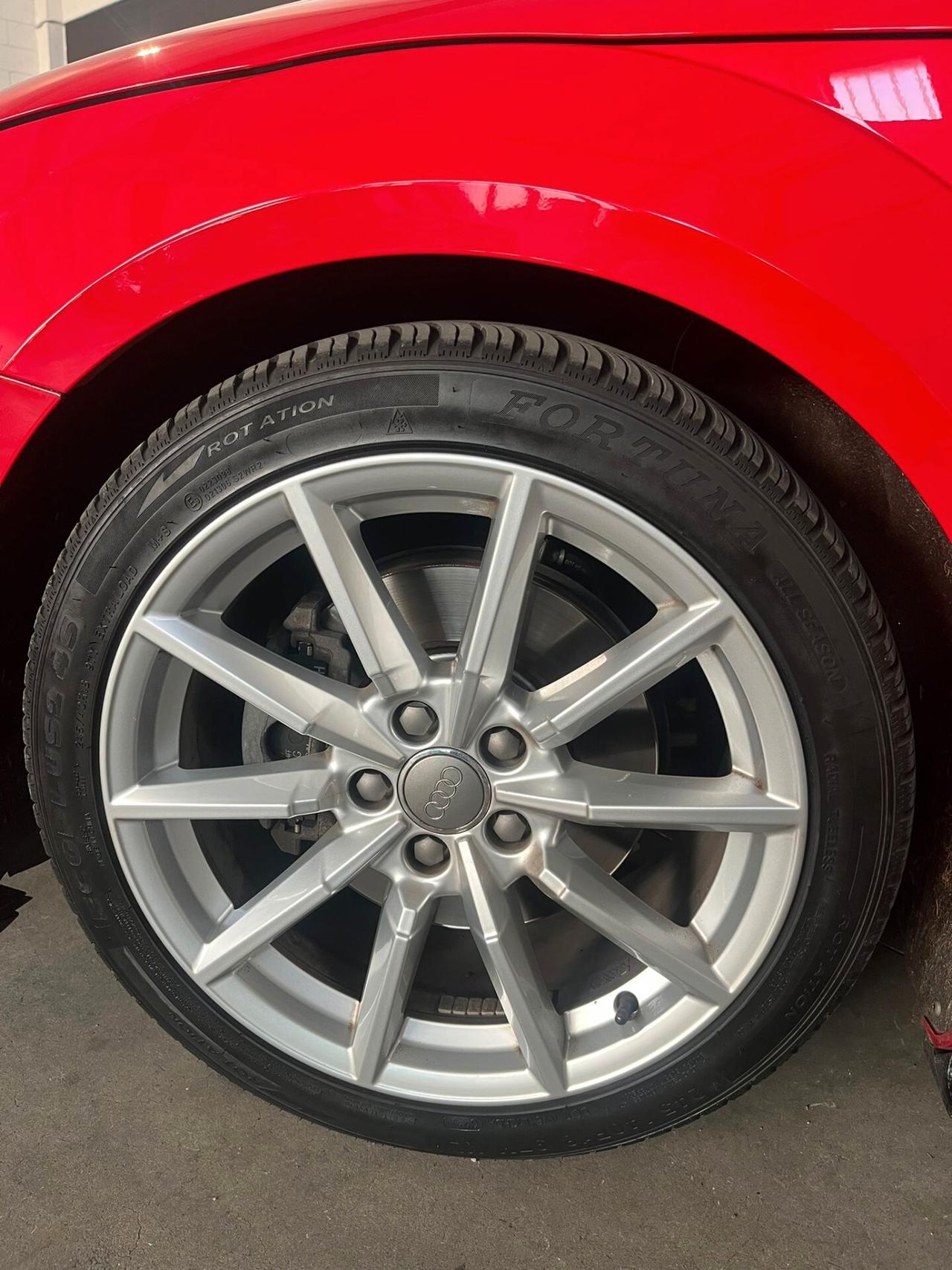 Audi TT Roadster 1.8 TFSI S line Cabrio