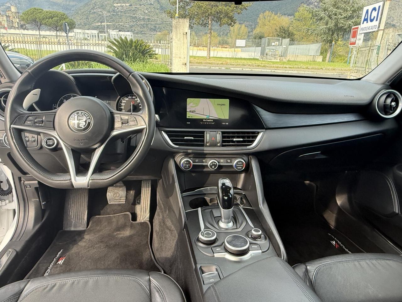 ALFA ROMEO GIULIA 180cv AT8 AWD NAVI LED XENON