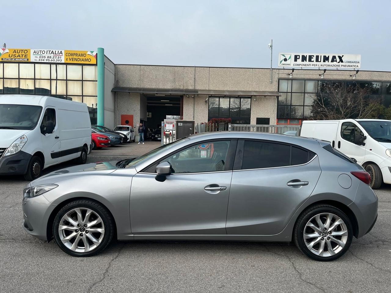Mazda 3 Mazda3 2.2 Skyactiv-D Exceed