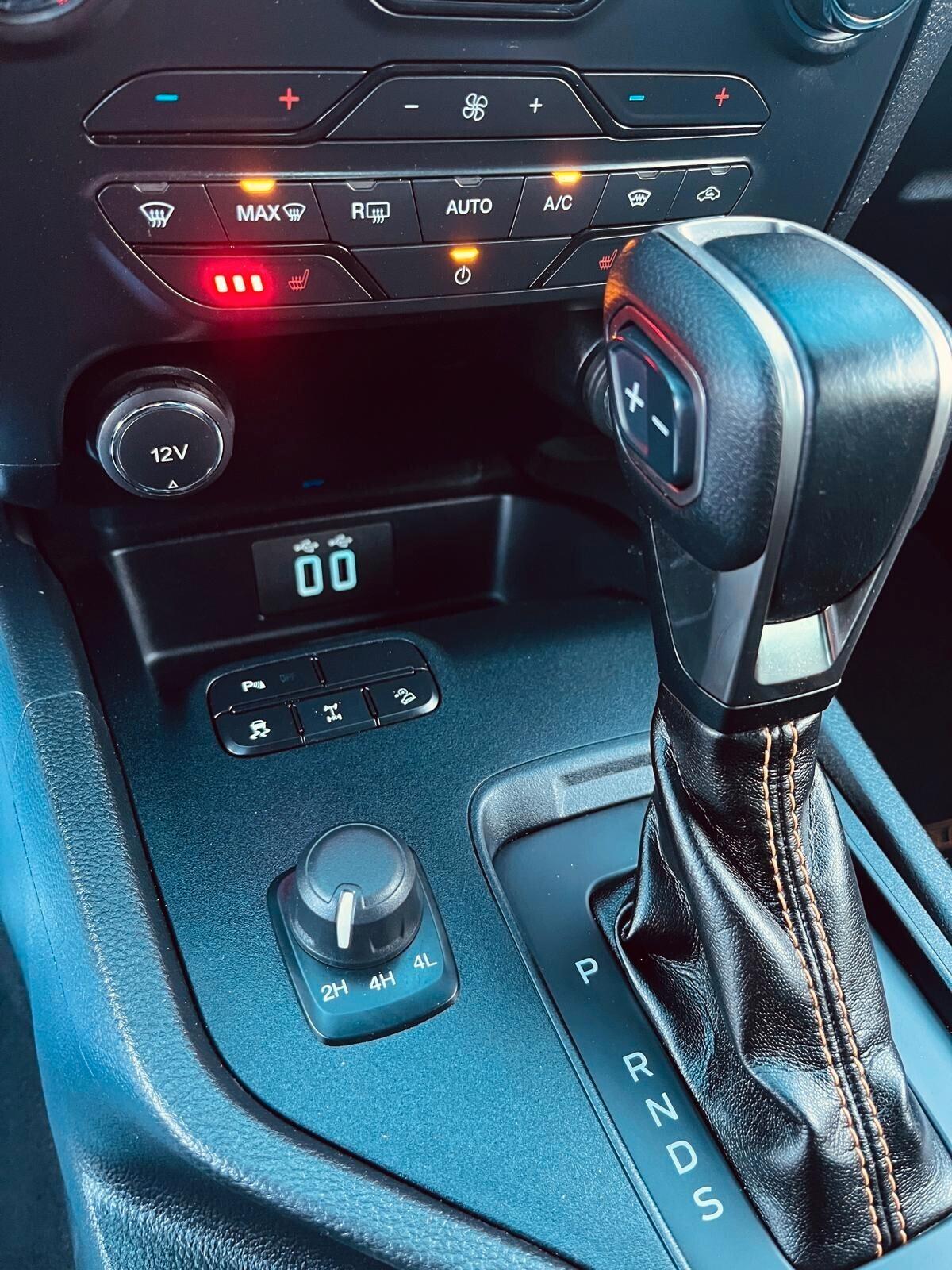 Ford Ranger 2.0 ECOBLUE WILDTRACK AUTOMATIC Super Cab XL 4 posti