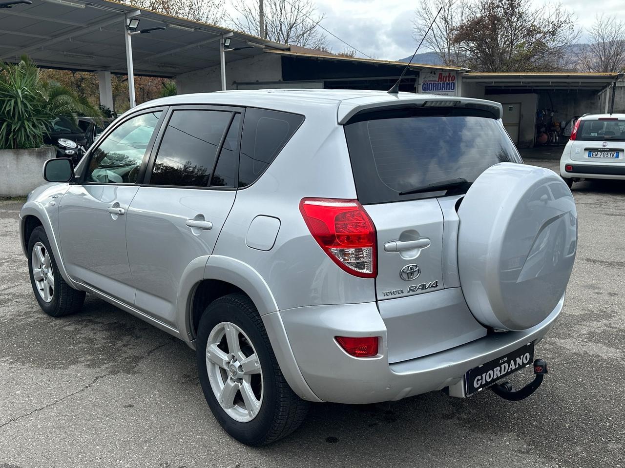 Toyota RAV 4 RAV4 2.2 D-4D 177 CV Luxury