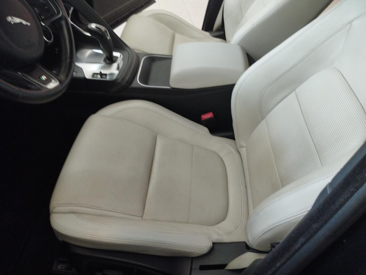 Jaguar E-Pace 2.0D 180 CV AWD aut. R-Dynamic S