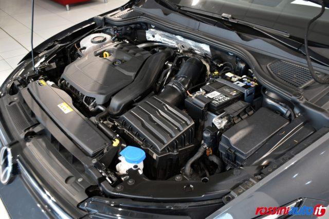 VOLKSWAGEN Golf Variant 1.5 ETSI 131 CV DSG STYLE + NAVI