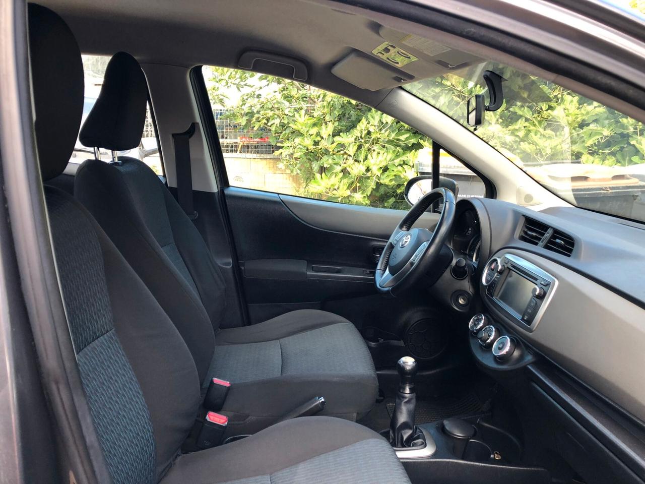 Toyota Yaris 1.0 5 porte Active