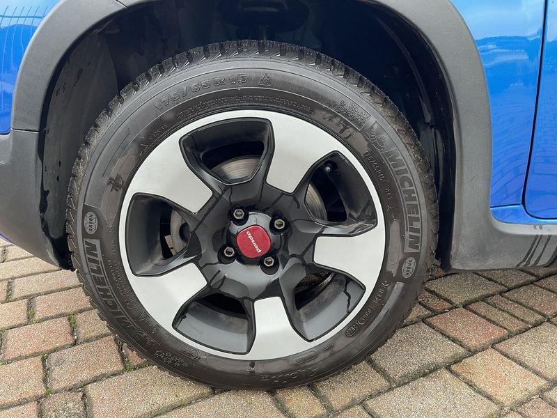 FIAT Panda Cross 1.0 firefly hybrid Cross s&s 70cv 5p.ti