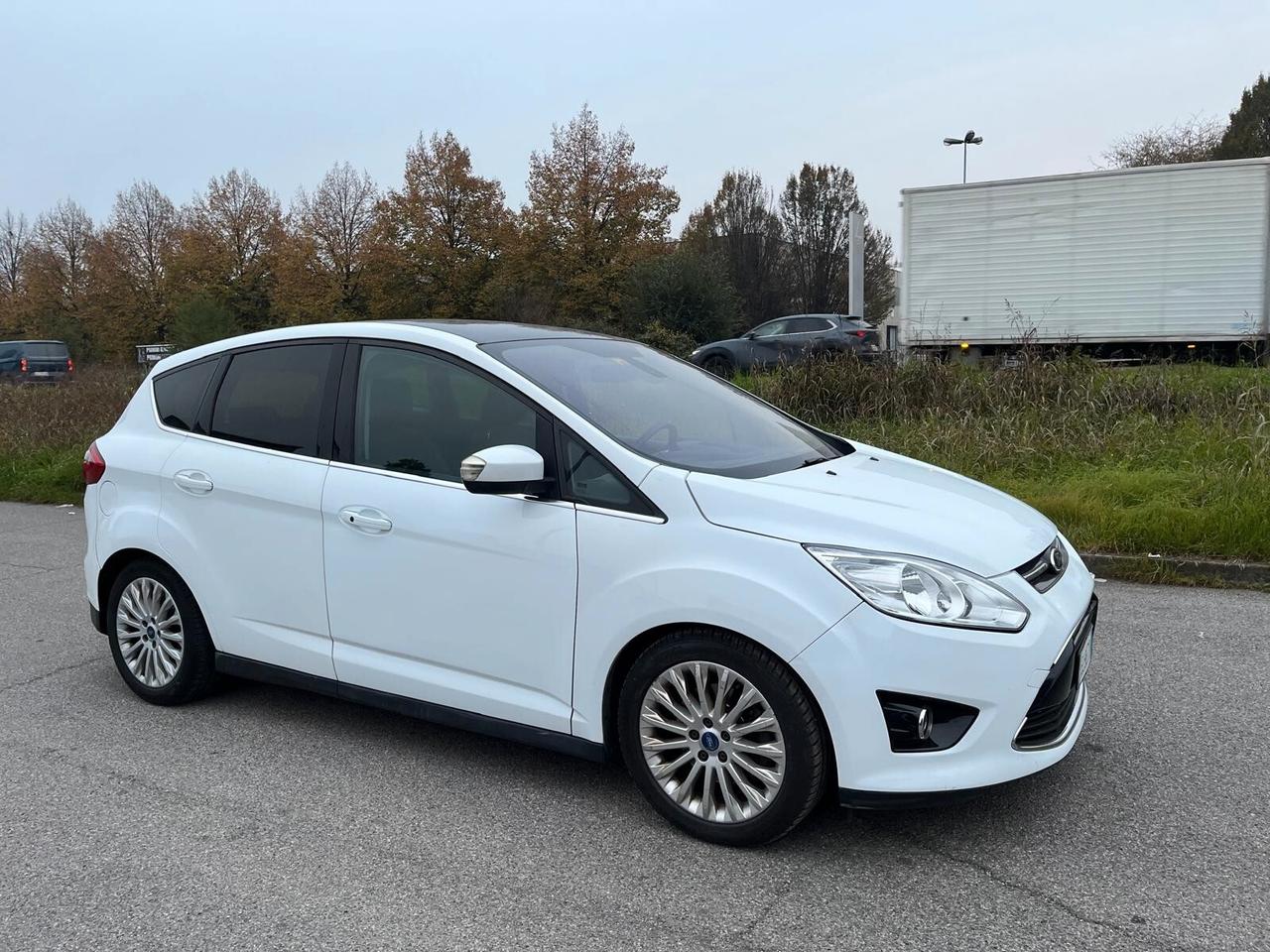 Ford C-Max 2.0 TDCi 163CV Powershift Titanium