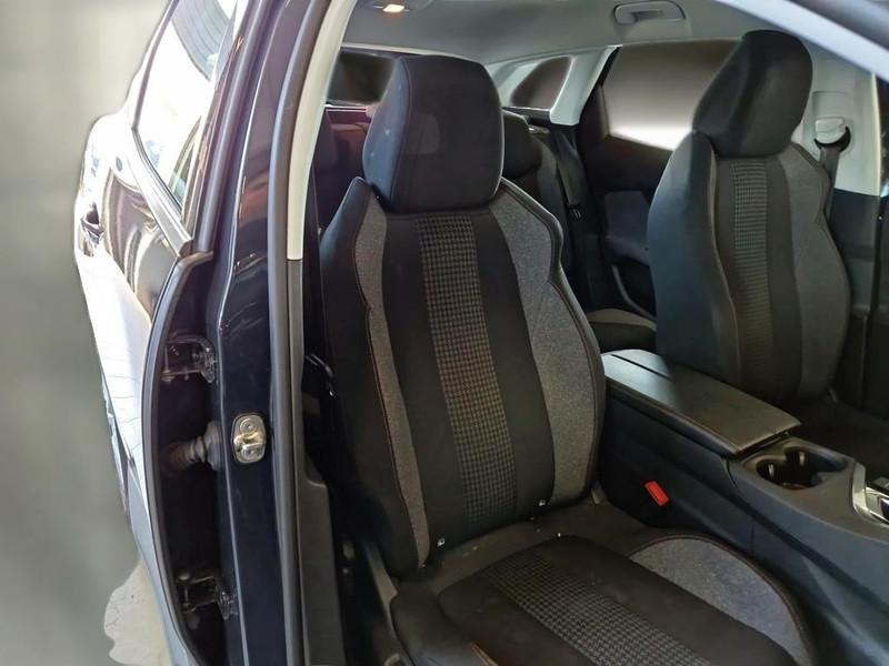 PEUGEOT 3008 BlueHDI 130 EAT8 S/S Business