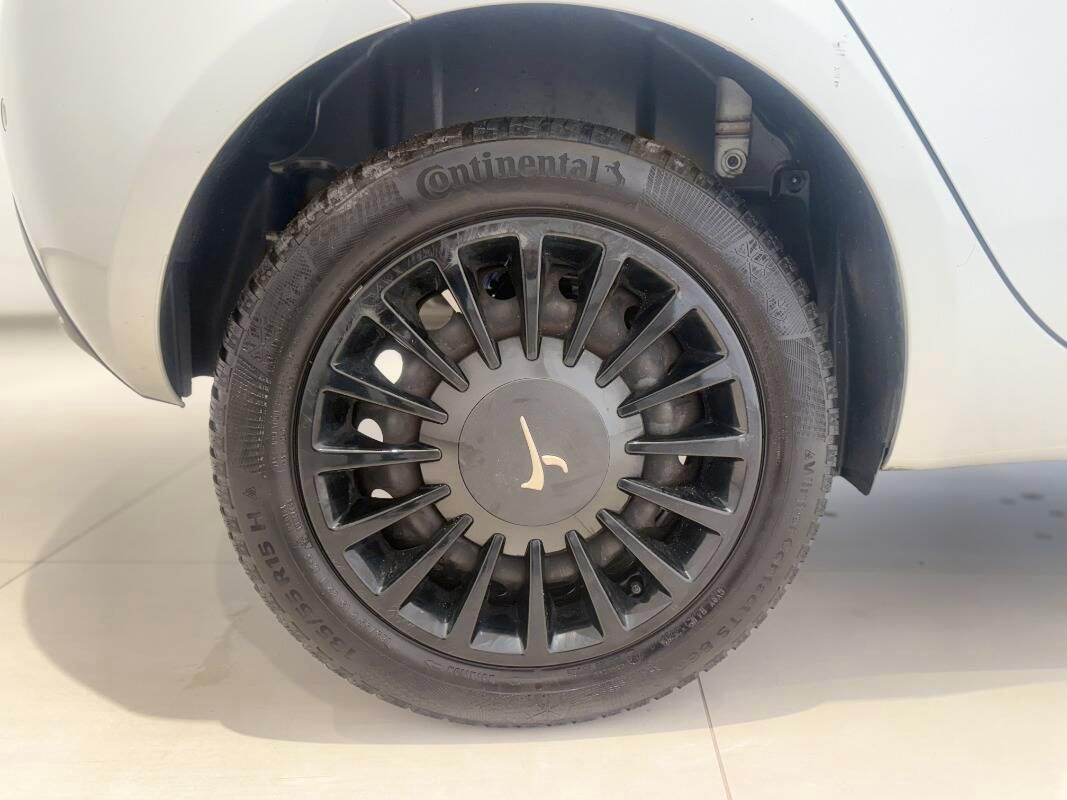 Lancia Ypsilon 1.2 Gold s&s 69cv my19