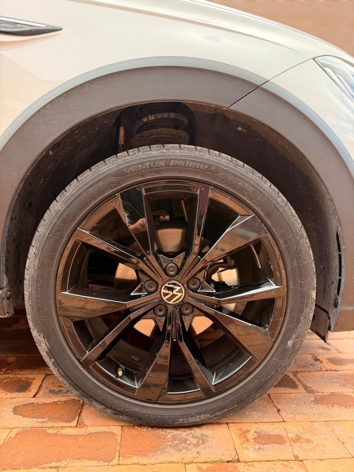 Volkswagen Taigo 1.5 TSI ACT 150 CV DSG R-Line