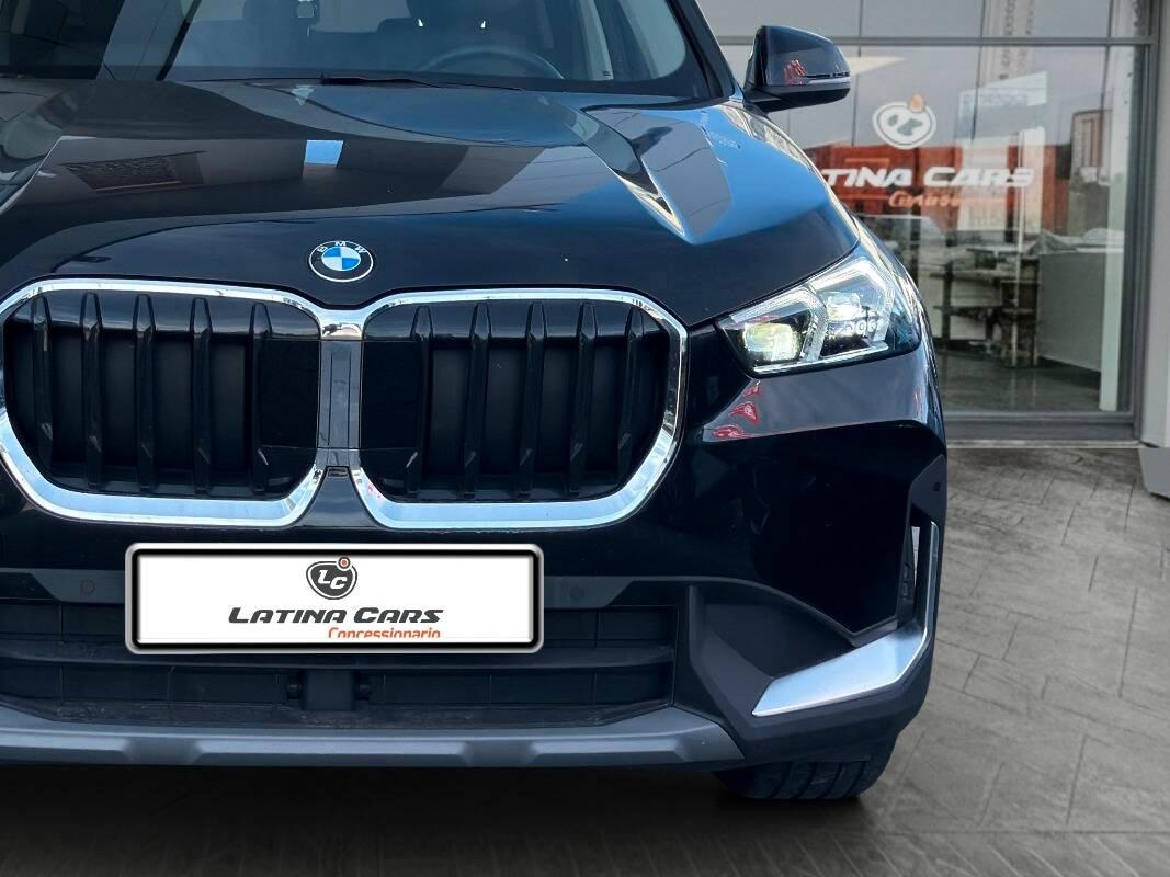 BMW iX1 SDrive20i 170ch Business Design VIRTUAL COCKPIT