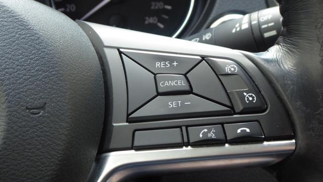 NISSAN X-Trail 2.0 dCi 2WD X-Tronic N-Connecta