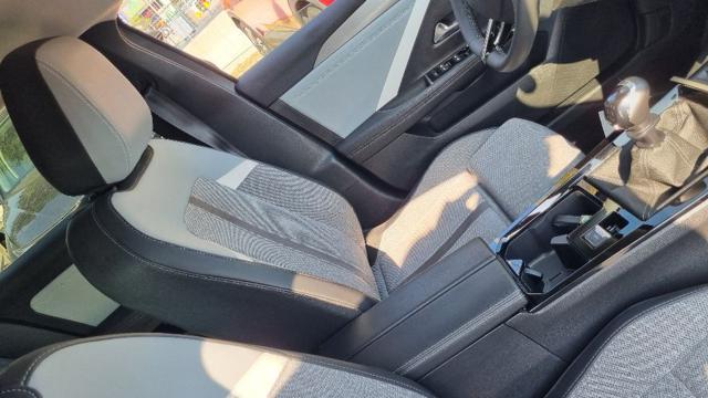 OPEL Astra 1.2 Turbo 110 CV Elegance