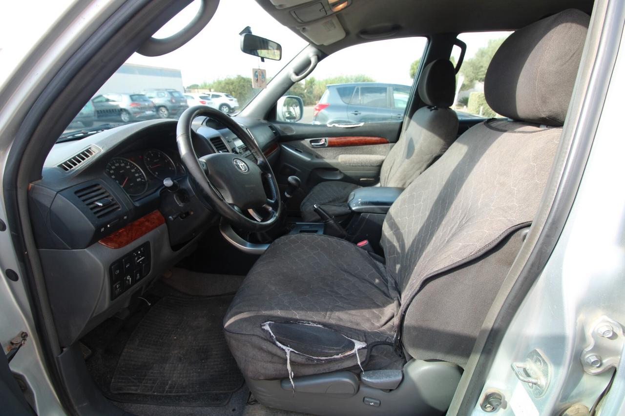 Toyota Land Cruiser 3.0 D-4D 16V cat 5 porte Sol