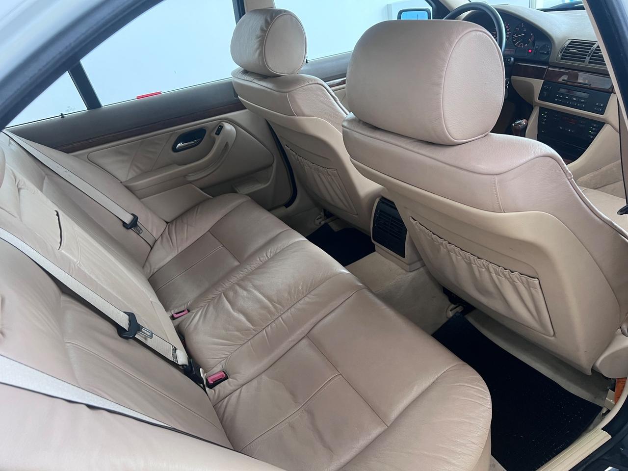Bmw 520 520i 24V cat