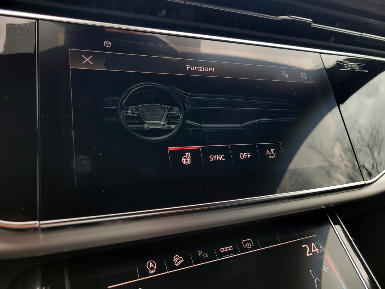 Audi Q8 45TDI S LINE SOSPENSIONI PNEUMATICHE LED MATRIX