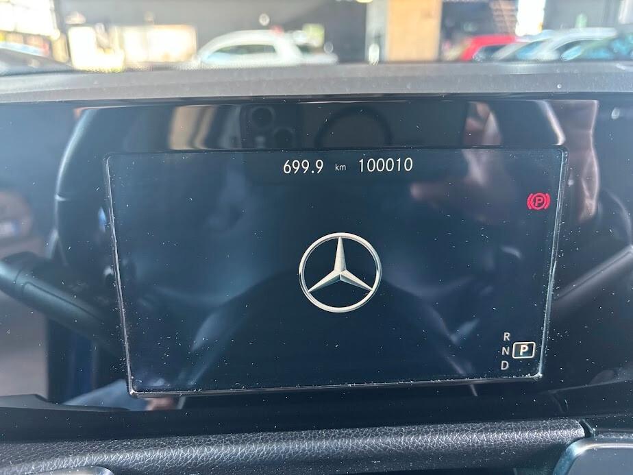 Mercedes-benz GLB 200 d Automatic Business