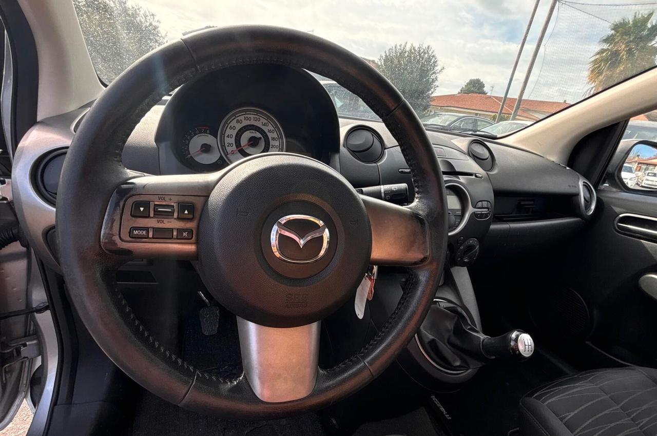 Mazda 2 Mazda2 1.3 16V 75CV 5p. Play