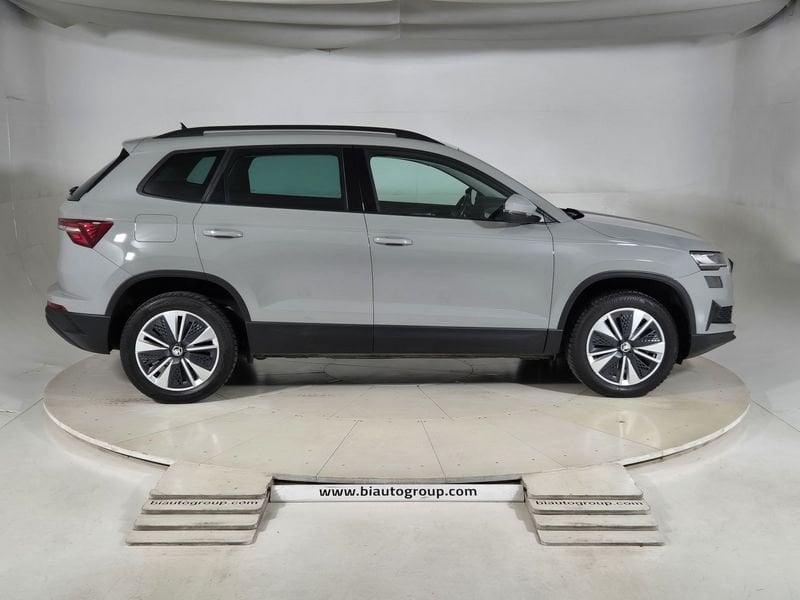 Skoda Karoq 2022 2.0 tdi evo Ambition 115cv dsg
