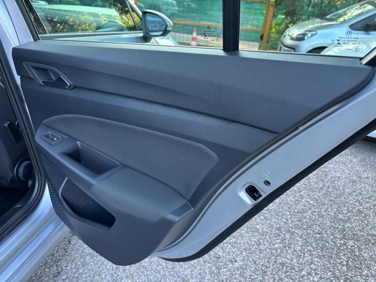 Volkswagen Golf 1.5 TGI METANO DSG Life OK Neopatentati