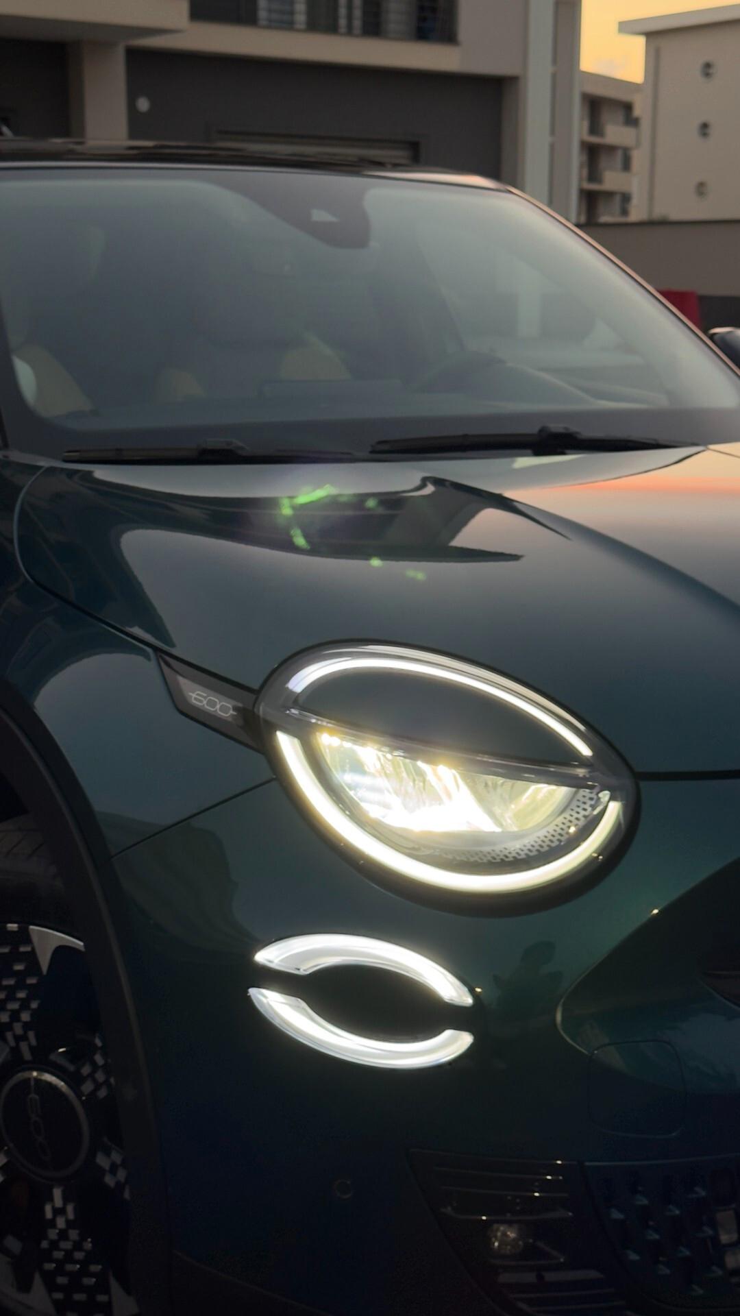 Fiat 600 Hybrid 110 CV DCT MHEV La Prima