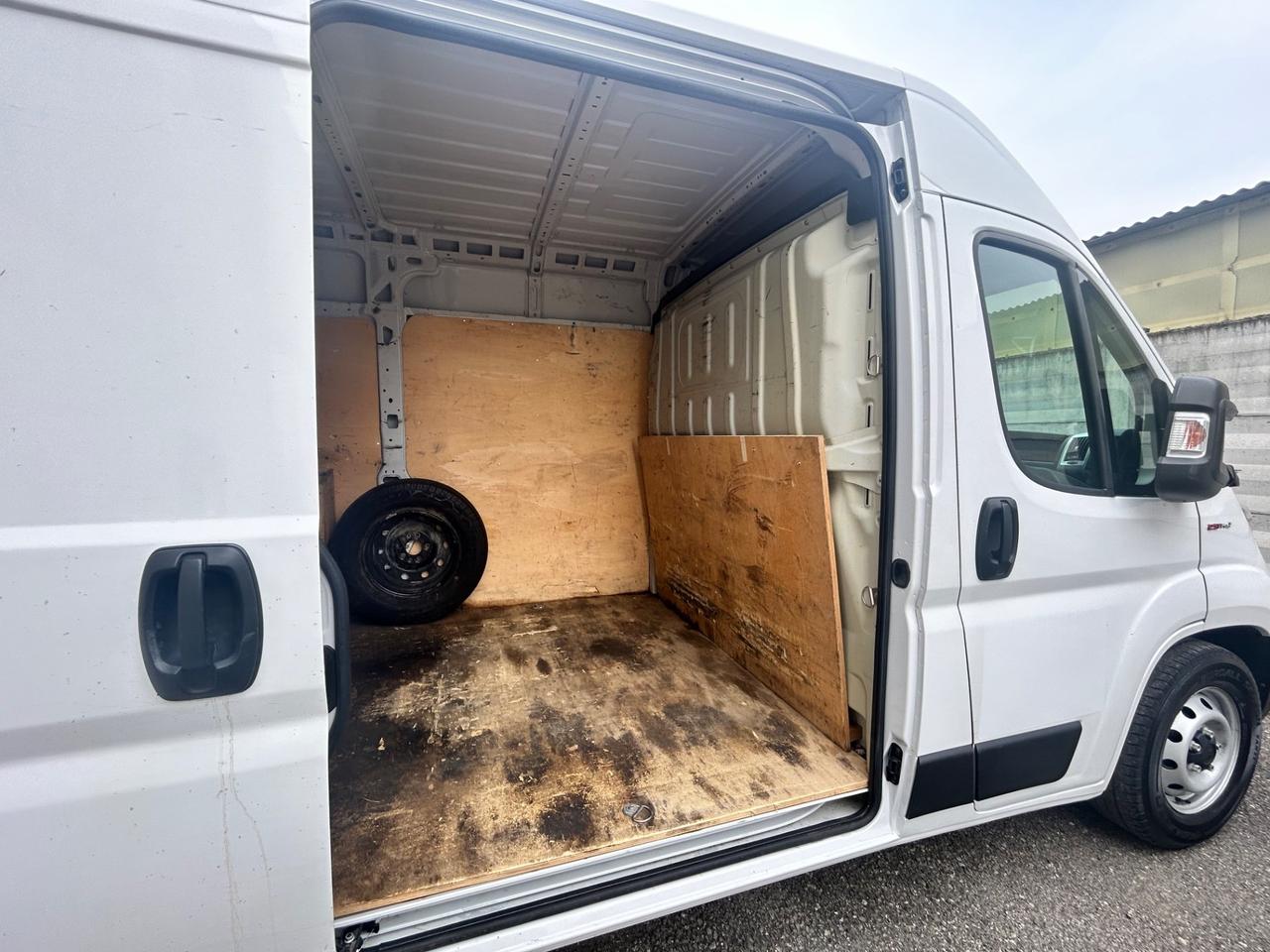 Fiat Ducato 35 2.3 MJT 140CV PLM-SL-TA Furg.Maxi