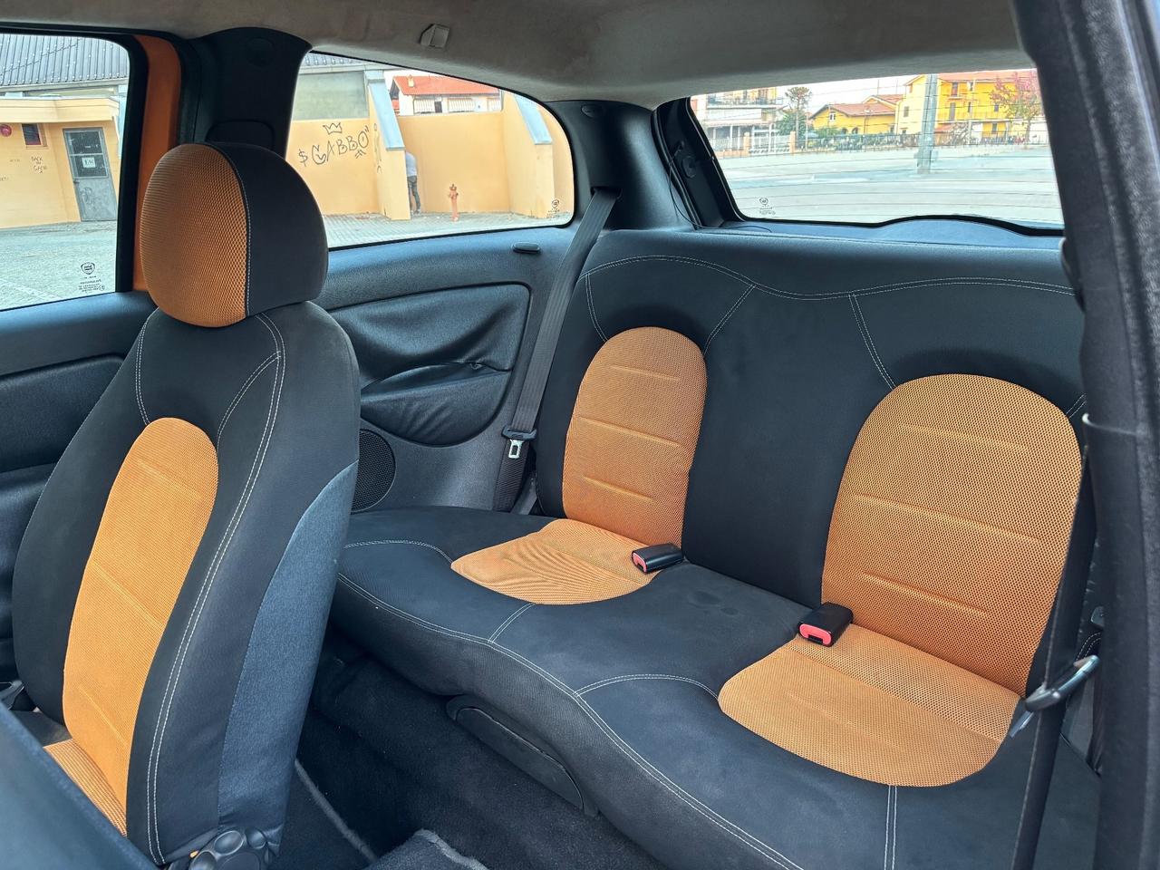 Lancia Ypsilon 1.3 Multijet 16V Momo Design