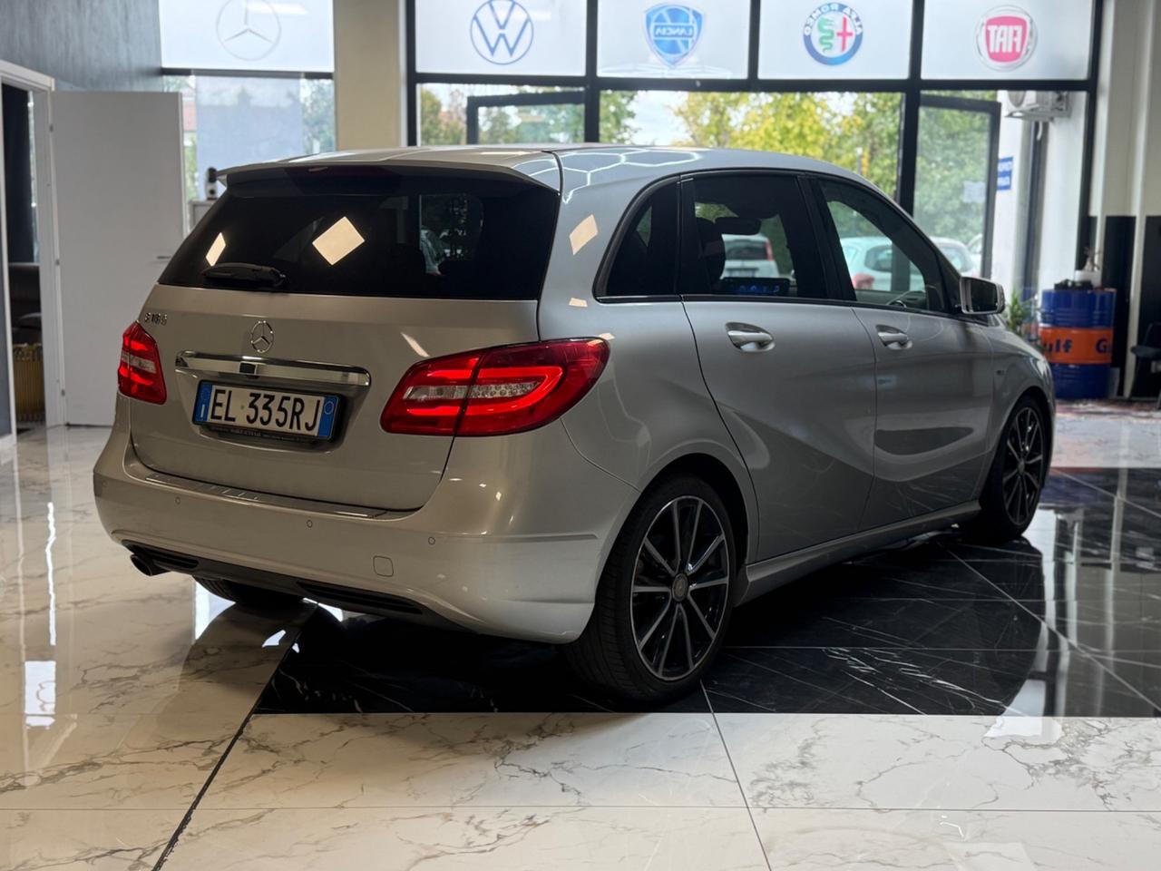 Mercedes-benz B 180 BlueEFFICIENCY Premium