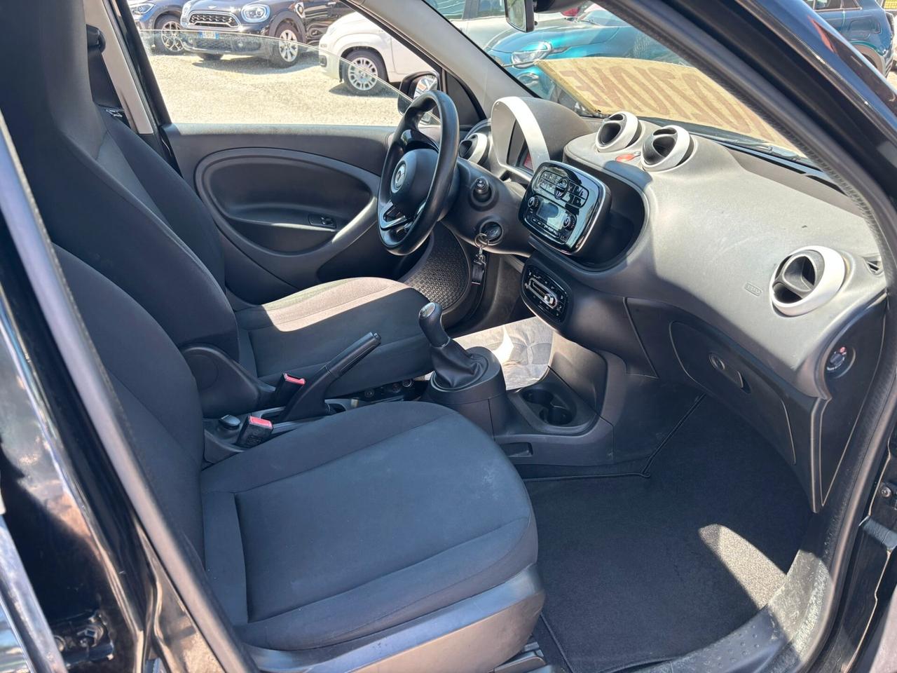 Smart ForFour 70 1.0 Youngster