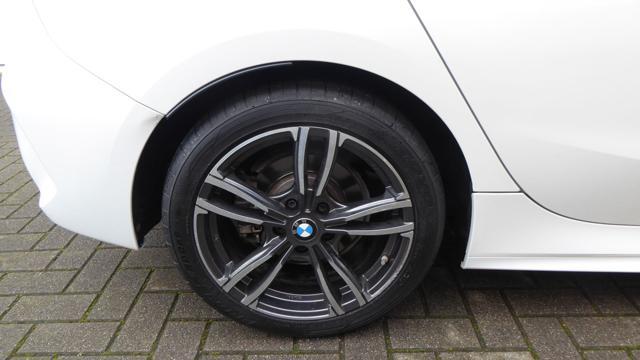 BMW 116 d 5p. Msport