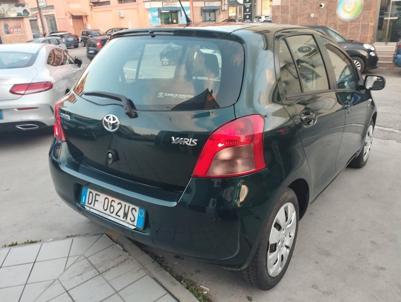 Toyota Yaris 1.4 D-4D 5 porte Sol
