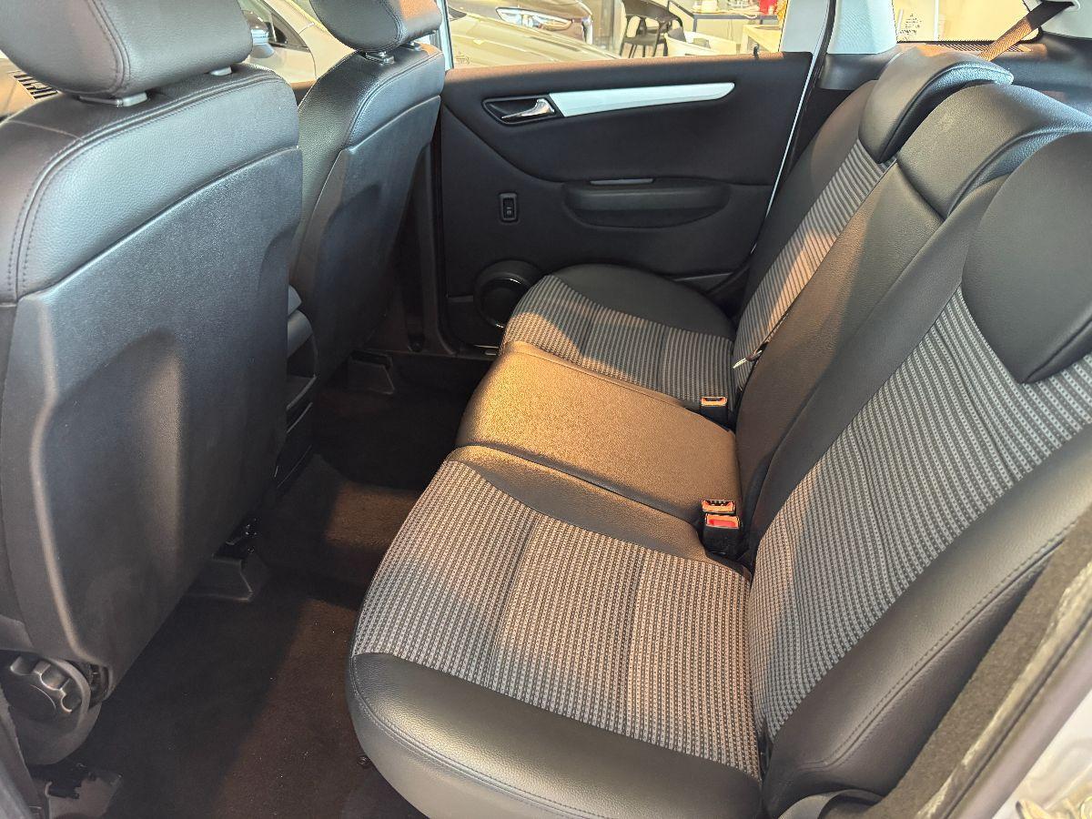 MERCEDES Classe B 180 CDI Sport Auto Solo 110.000km