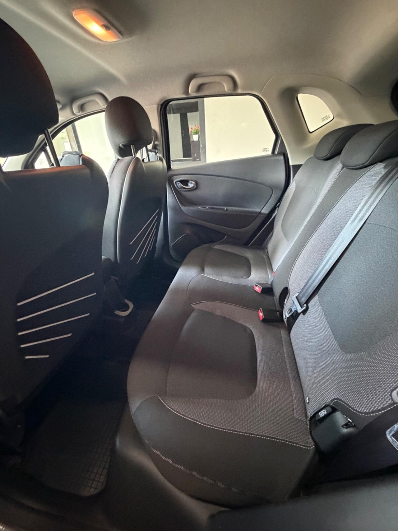 Renault Captur 1.5 dCi 8V 90 CV EDC Project Runway