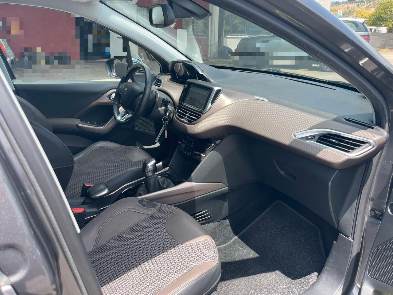 Peugeot 2008 1.6 e-HDi 92 CV Stop&Start Allure