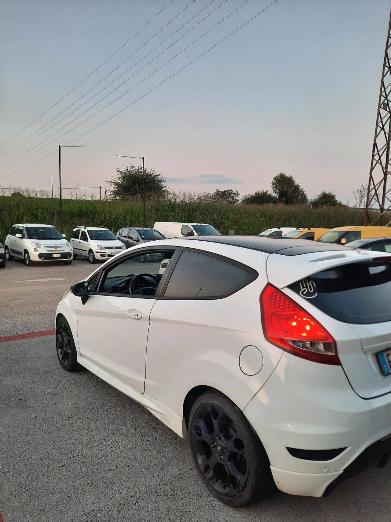 Ford Fiesta 1.6 134CV 3 porte Individual