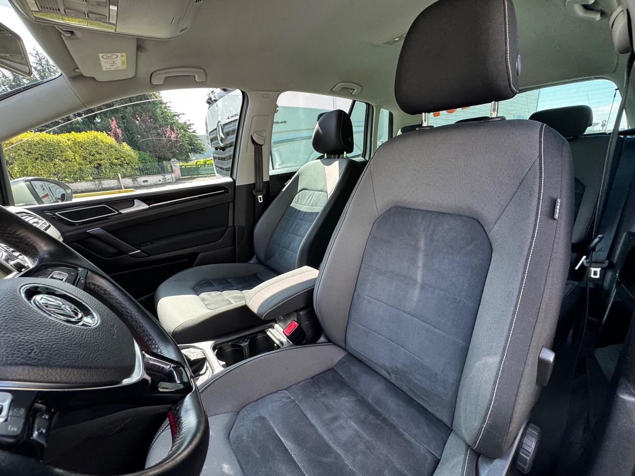 Volkswagen Golf Variant 1.6 TDI 110 CV Executive BlueMotion Technology
