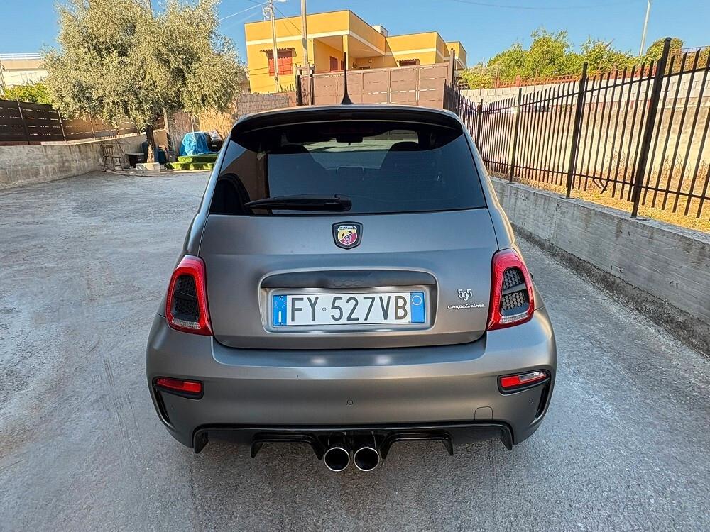 Abarth 595 1.4 Turbo T-Jet 180 CV Esseesse