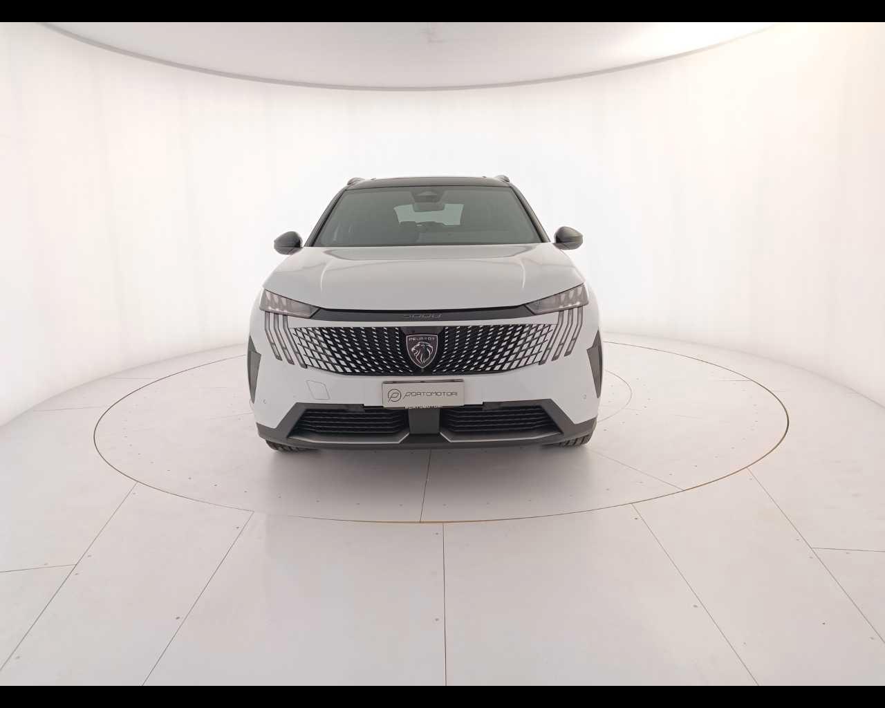 PEUGEOT Nuovo 5008 Hybrid 136 e-DCS6 GT