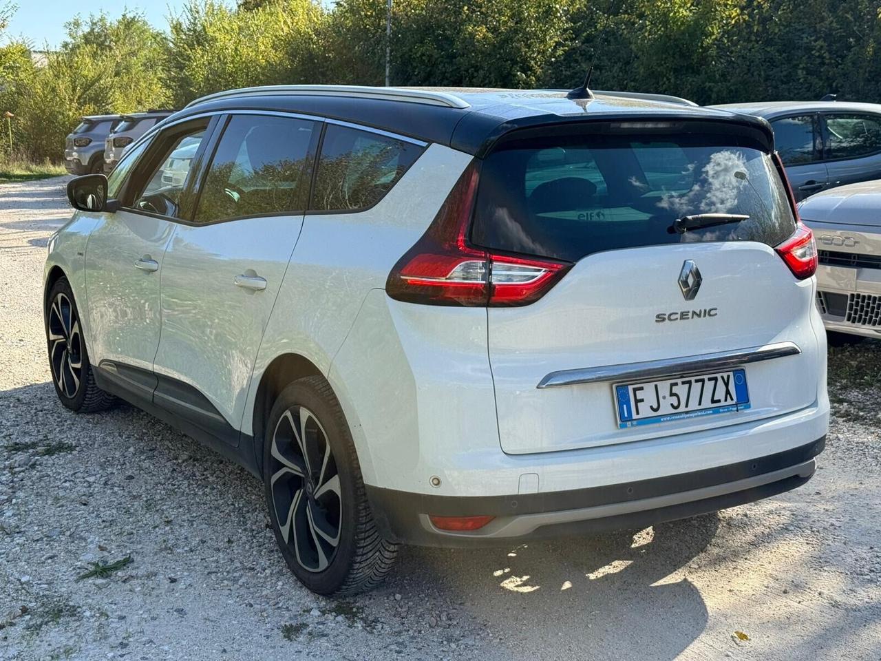 7 posti dCi 130 CV Energy Initiale Paris