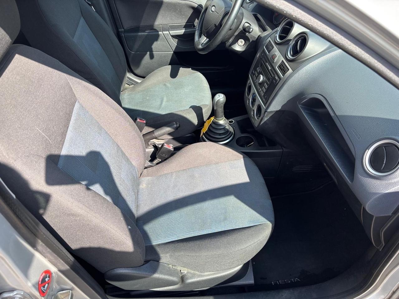 Ford Fiesta 1.2 benzina