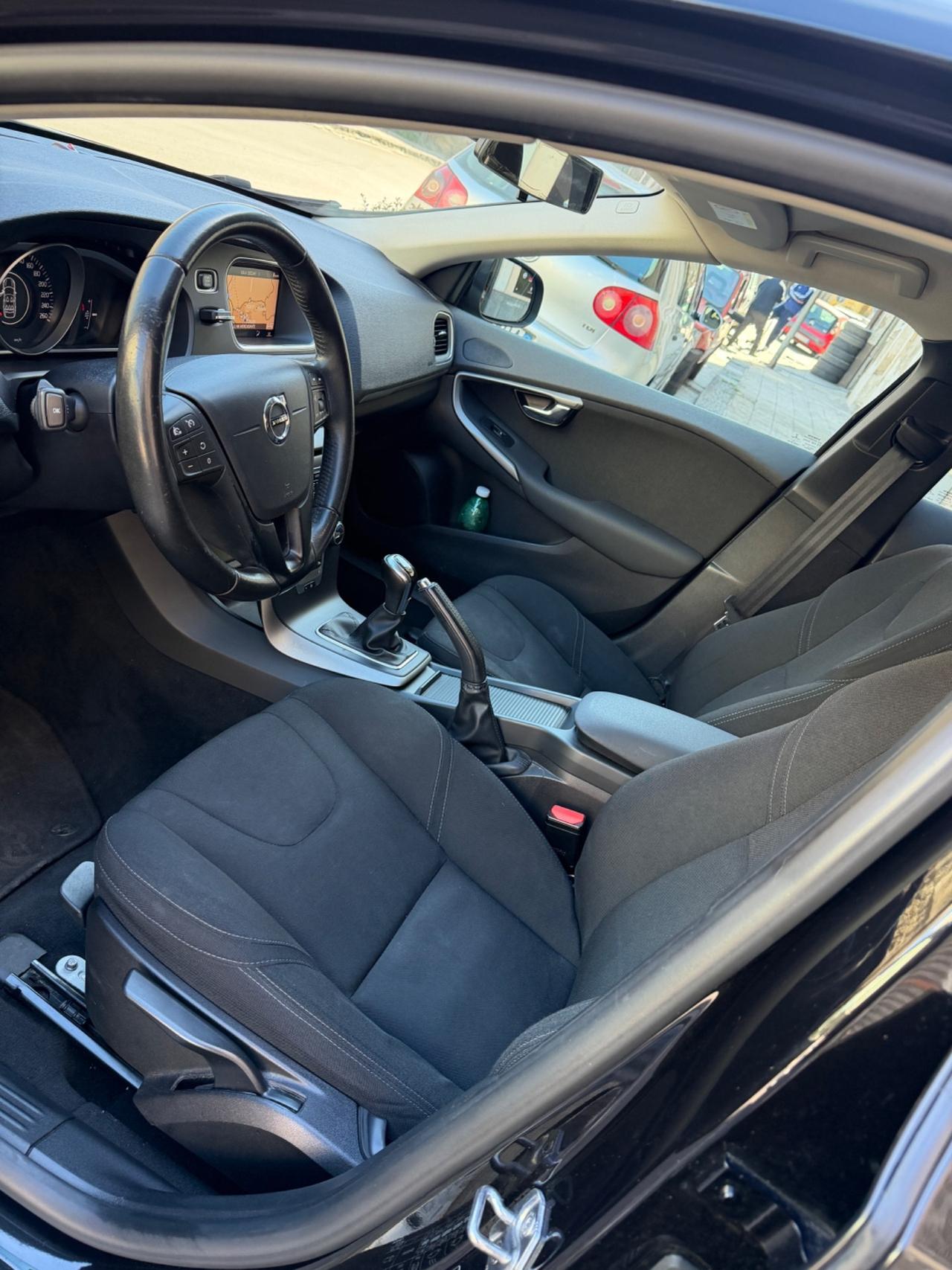 Volvo V40 D2 Business