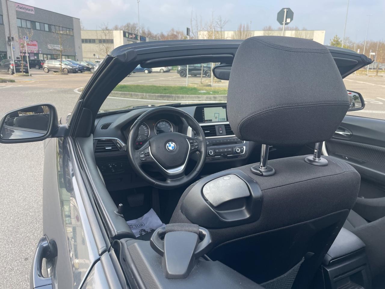 Bmw 220 220i Cabrio*Automatik*Navi*Tutti Taglindi BMW*