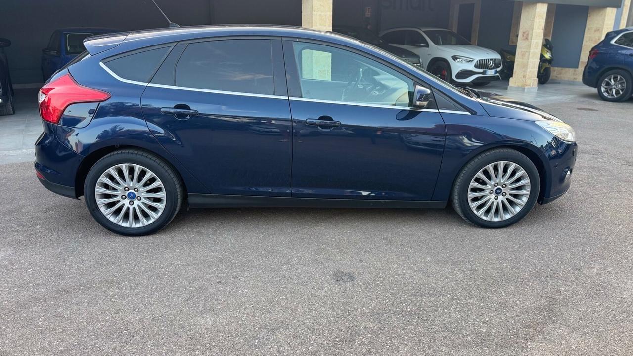Ford Focus 1.6TDCi 115CV Titanium Navi Pelle Xeno